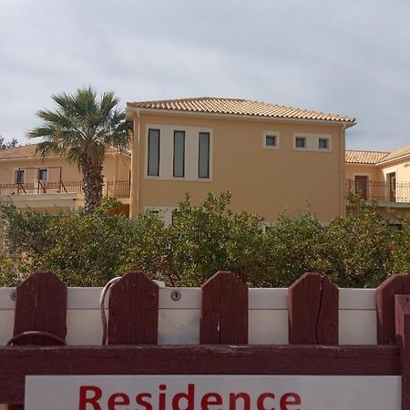 Residence Ionian St&Apts Аргостолион Экстерьер фото